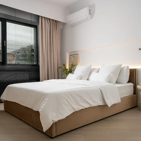 North By Urbanesq Cortina L *