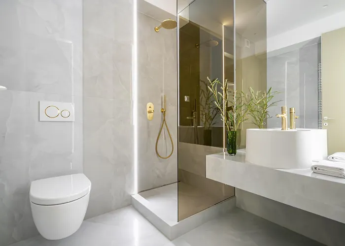 North By Urbanesq Cortina L Апартаменти