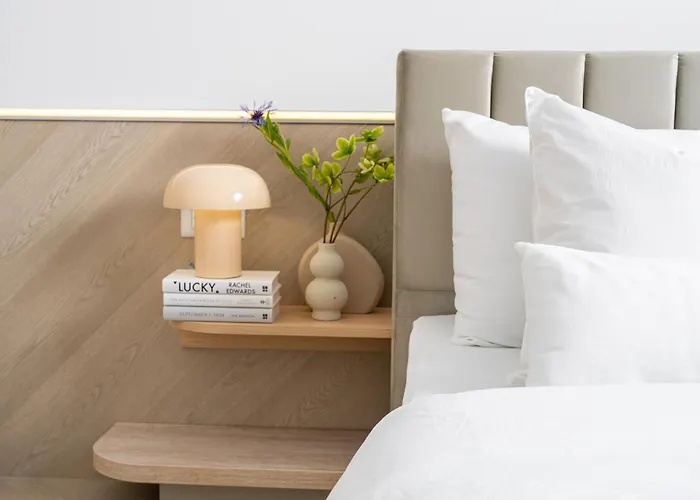 North By Urbanesq Cortina L Апартаменти *