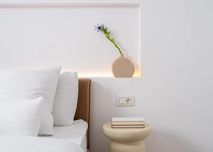 Апартаменти North By Urbanesq Cortina L Бухарест