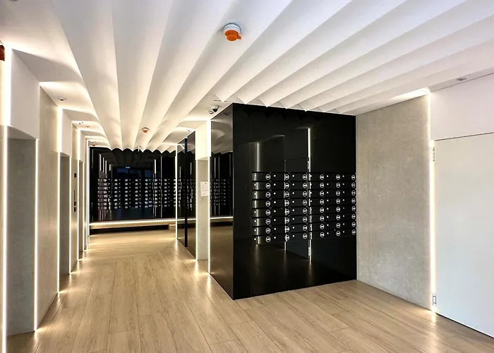 North By Urbanesq Cortina L Bukarest